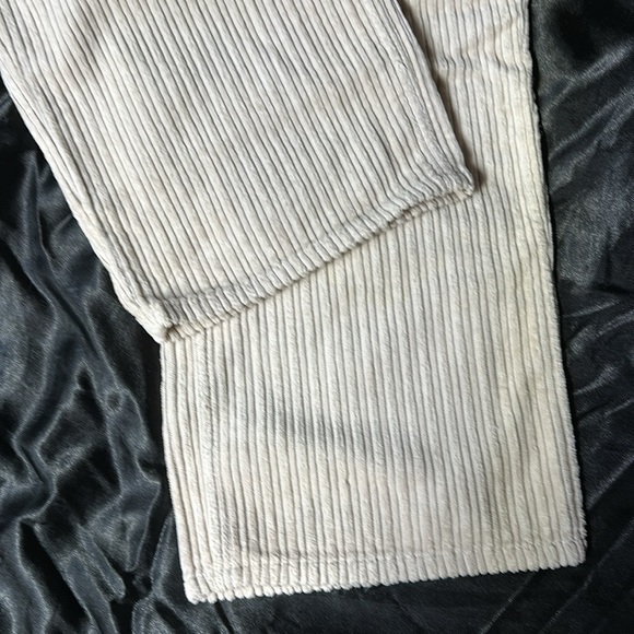 NWT Urban Outfitters BDG high rise baggy corduroy cream pants - Picture 4 of 9